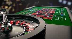 tok99toto login mobile app interface showing football matches and live-dealer tables